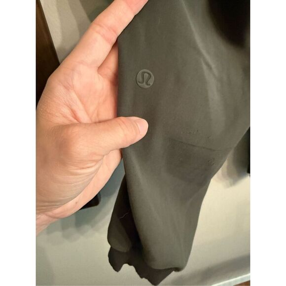 Lululemon Drawstring Pull On Performance On The Fly Joggers Pants Green Size 10 - Picture 3 of 5